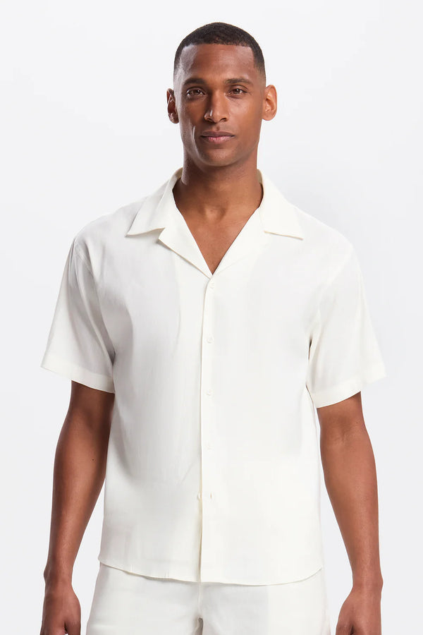 THE LINEN SS SHIRT