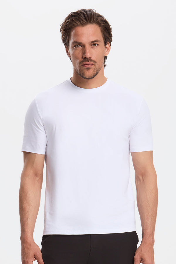 THE ESSENTIAL T-SHIRT